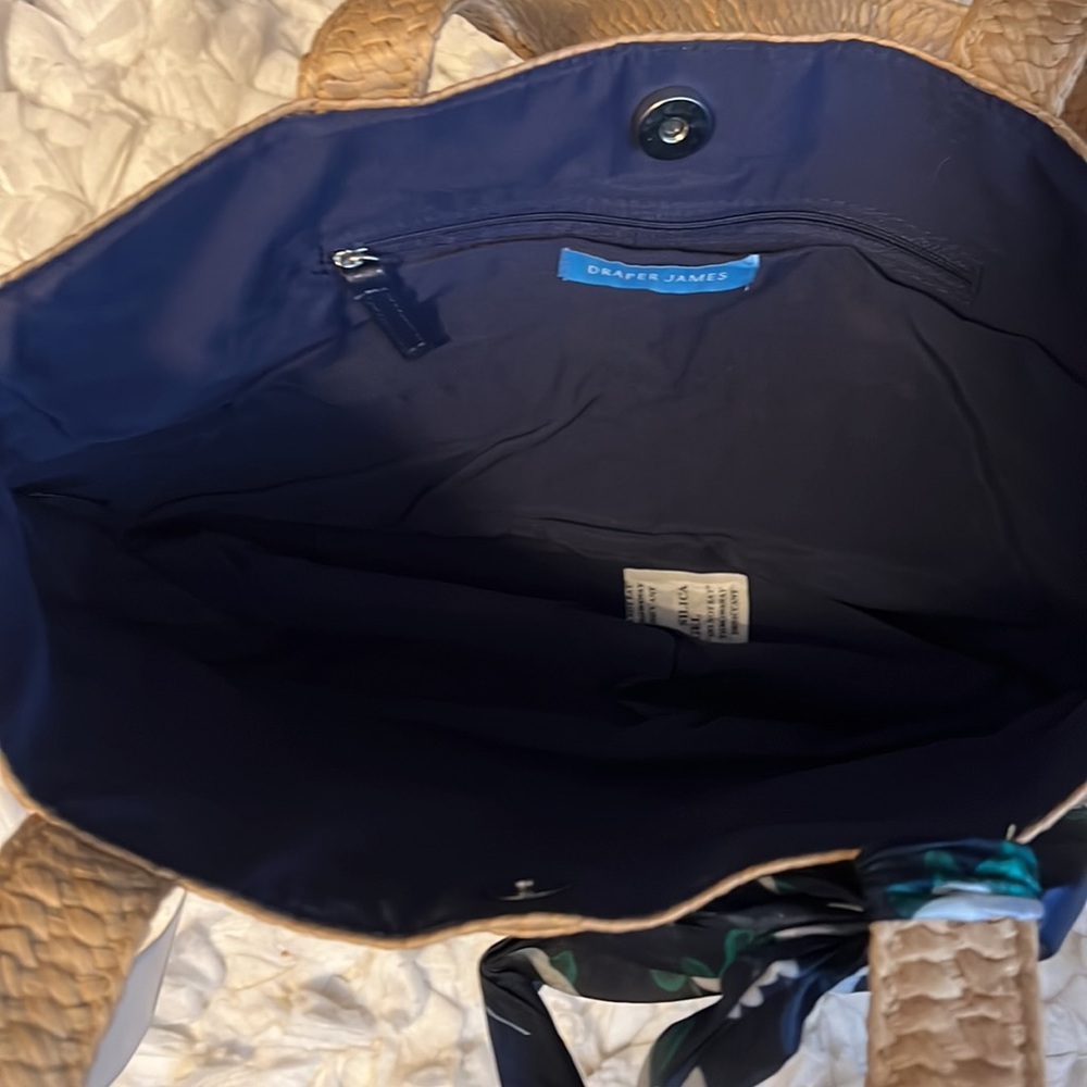 Draper James Straw Tote - Picture 2 of 2